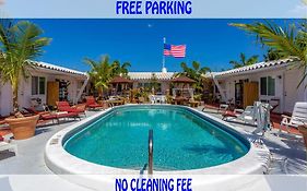 Green Seas Motel